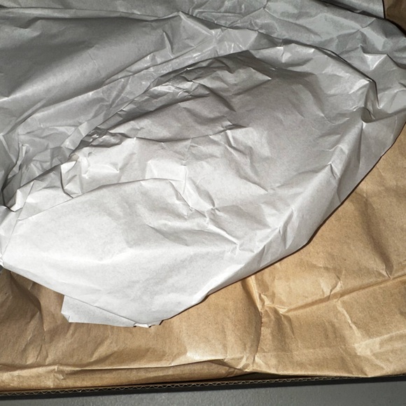 Retro Cherry 12s dead stock! fresh dead Js! Lol - Picture 4 of 10